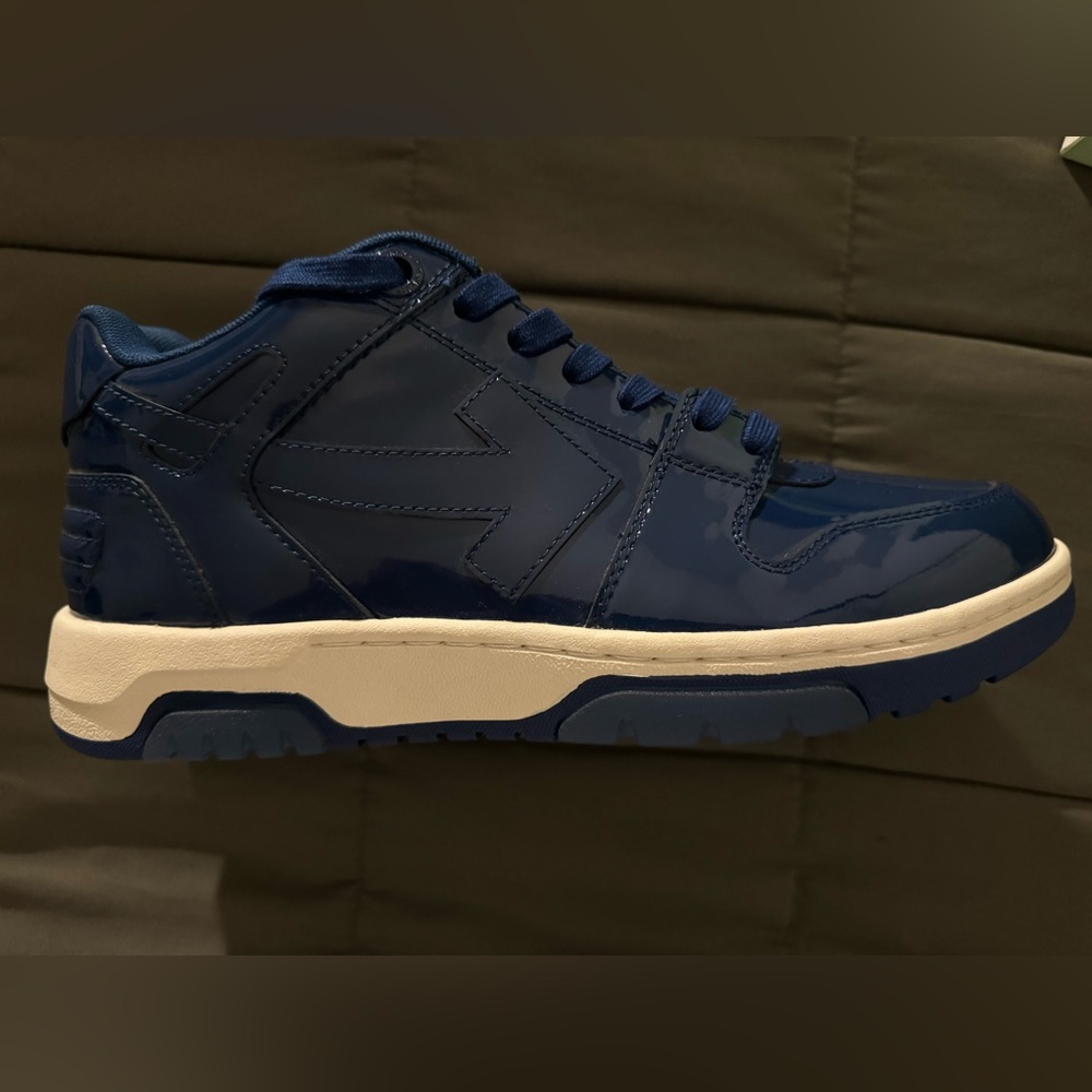 BRAND NEW OUT THE OFFICE OFF-white sneakers